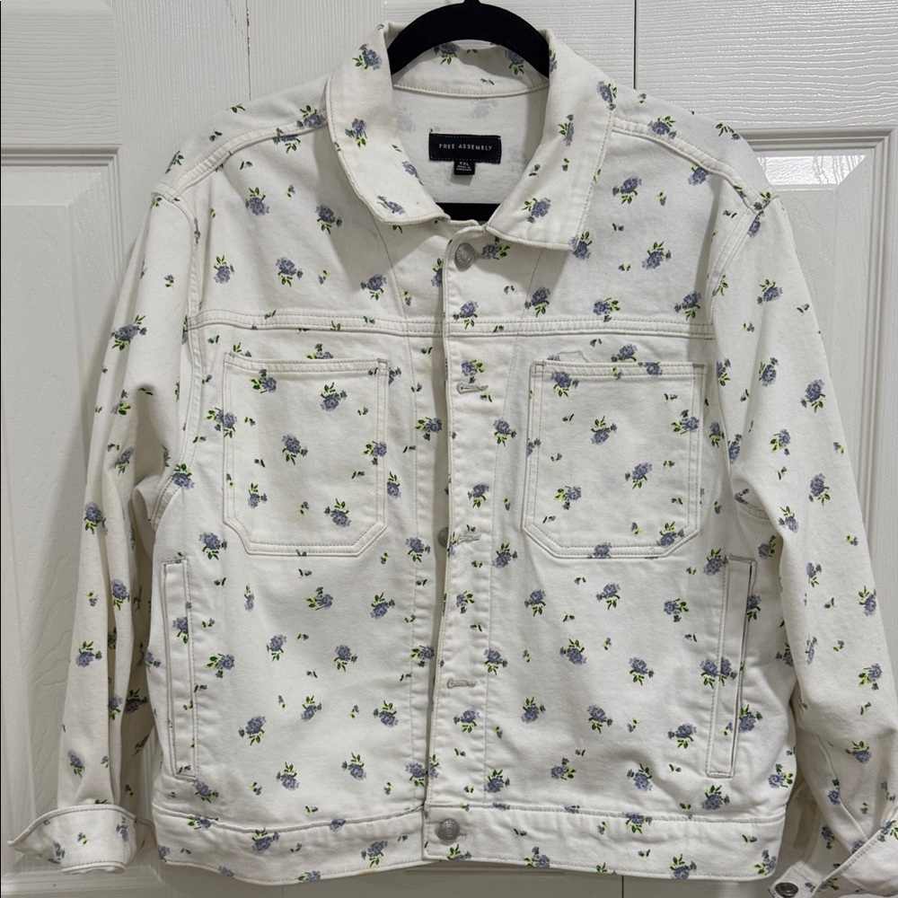 District Cream Floral Jean Jacket